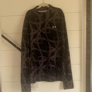 Under Armour Black Casual Long Sleeve Tee